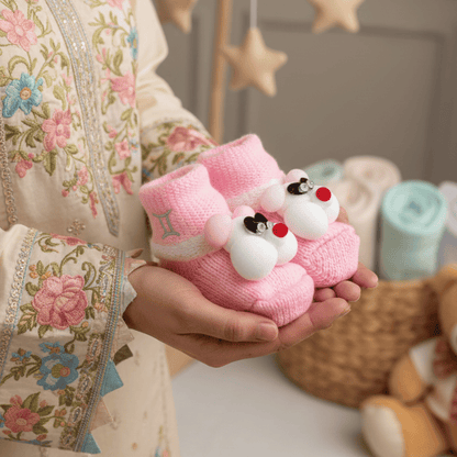 Premium Newborn Knitted Booties - Cute 3D Bear Soft Bottom Winter Shoes for Babies (0-12 Months)
